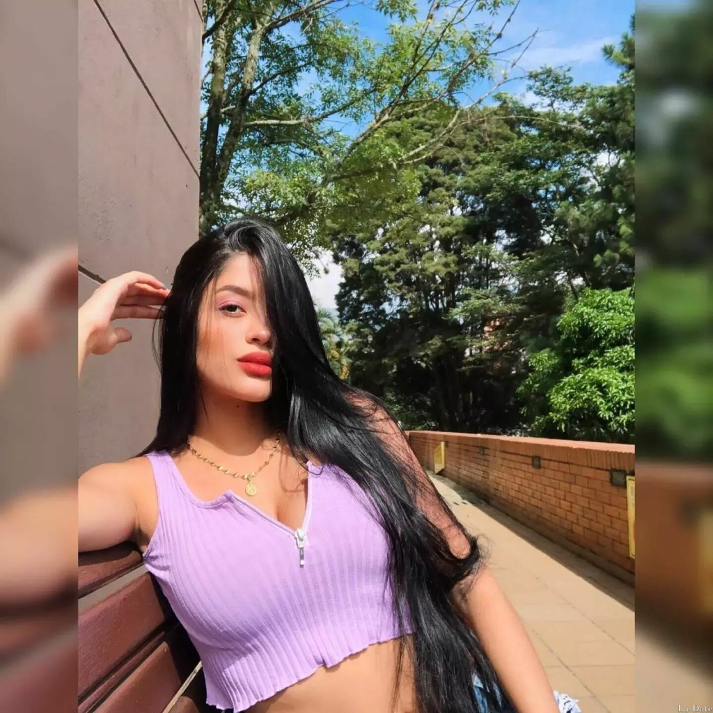 Tatiana, 21