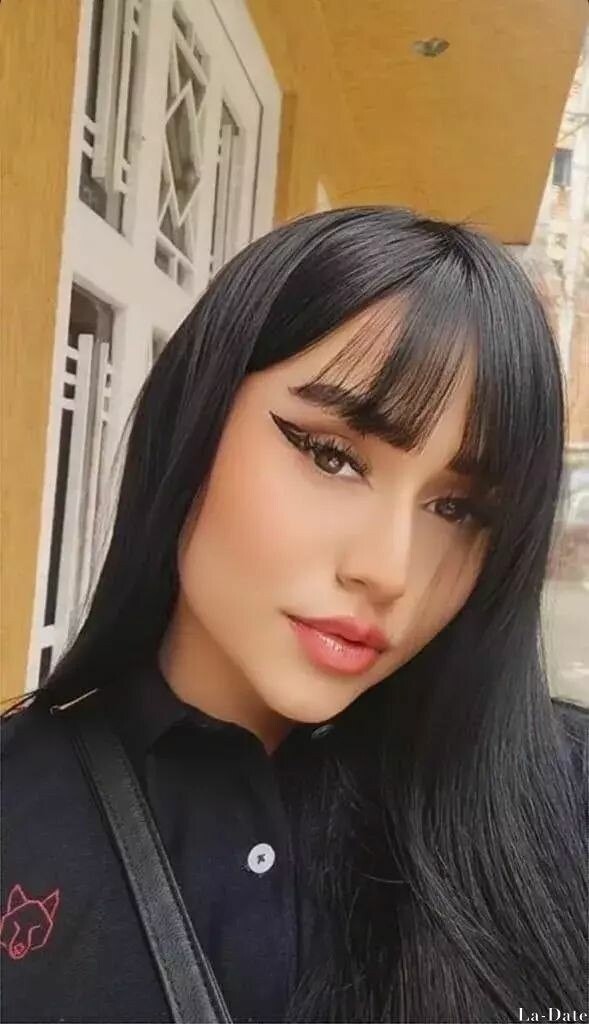 Tatiana, 23