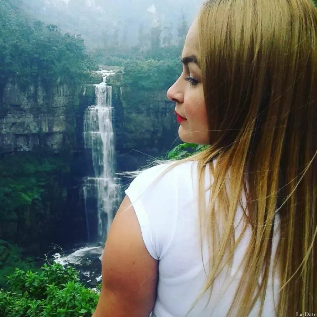 Paola, 28